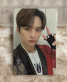 LEE KNOW IN LIFE YIZHIYU 2.0 POB