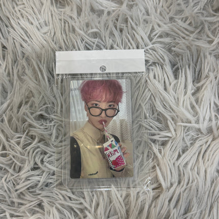 seonghwa strawberry milk 2022 season's greetings pc